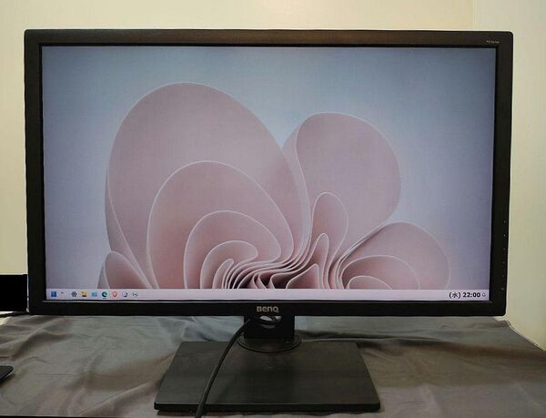 BenQ PD2700Q 液晶モニター