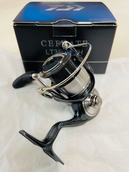 ダイワ セルテート CERTATE LT3000-XH 美品 DAIWA