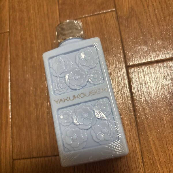 薬酵泉 薬用全身洗浄料 生ローヤルゼリー配合 100ml