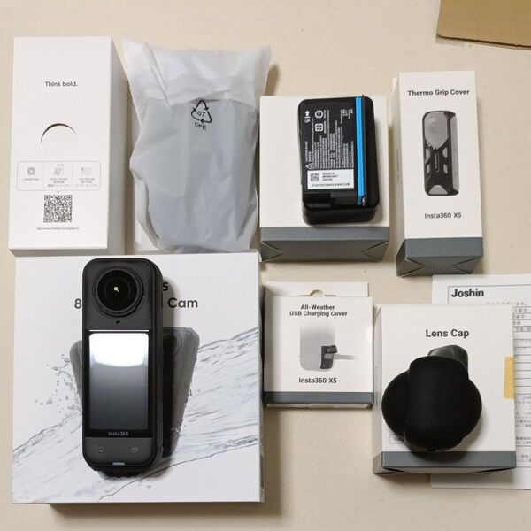 Insta360 x5 予備バッテリー他