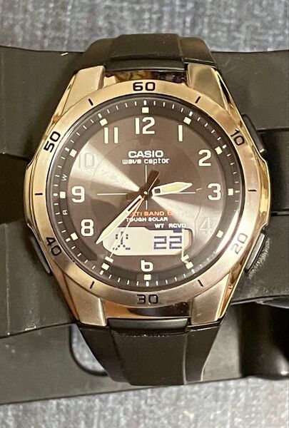 極美品 CASIO カシオ ウェーブセプター WAVE CEPTOR WVA-M640-1A2JF 電波ソーラー マルチバンド6