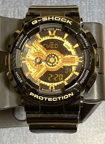 美品 CASIO カシオ G-SHOCK G-ショック GA-110GB-1AJF ゴールド ビッグフェイス デジアナ