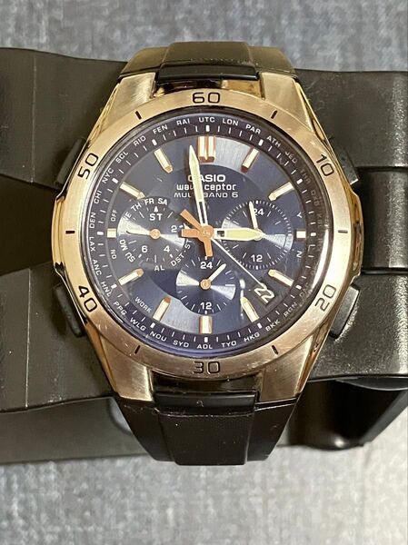 極美品 CASIO カシオ ウェーブセプター WVQ-M410-2AJF 電波タフソーラー マルチバンド6 クロノグラフ