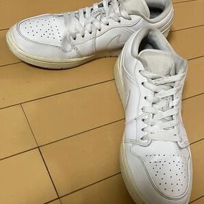 NIKE AIR JORDAN 1 LOW ナイキ エアジョーダン 1 ロー 553558-112 27.0cm ホワイト