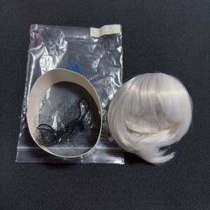 ディーラー様製 9インチ ドールウィッグ ショートボブ シルバー ホワイト インソムニア様 / MDD DDH SD 白 銀