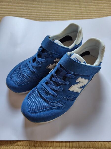 ニューバランス スニーカー 22.5 New Balance キッズ レディース マジックテープ