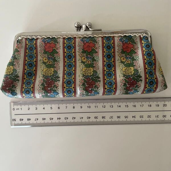 【中古品】フェリシモ ダブルがま口ポーチ・めがねケース ペンケース、小物入れにもなります 花柄
