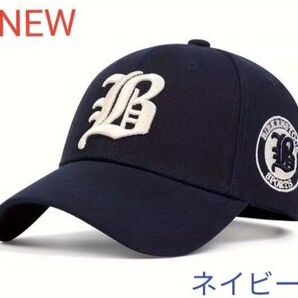 NEW】ベースボールキャップ 刺繍入り お洒落キャップ ユニセックス ネイビー!新品