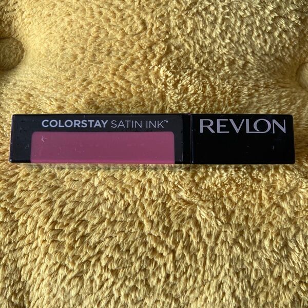 REVLON カラーステイサテンインク 008 モービーダーリン