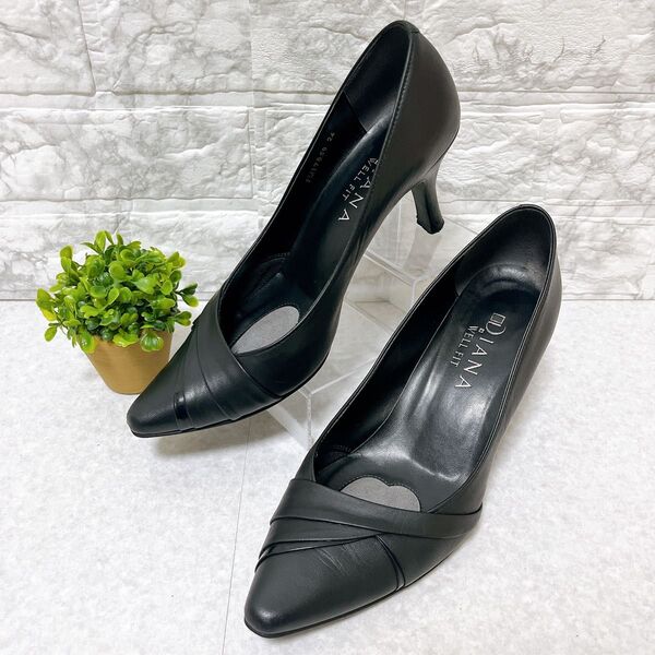 【美品】DIANA ダイアナ パンプス 黒 24㎝ ポインテッドトゥ