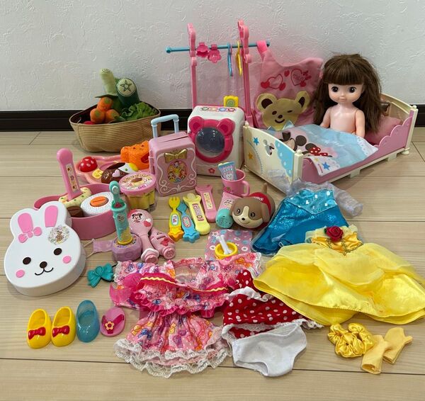ソランちゃん メルちゃん おままごとセット まとめ売り 人形 メルちゃん おもちゃ 小物 洋服 ごっこ遊び