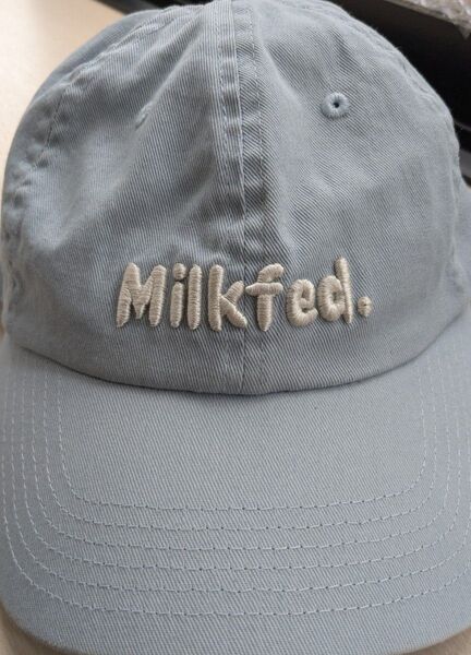 Milkfed. ミルクフェド ライトブルー ツイルロゴキャップ