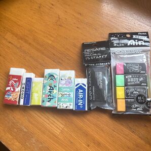 消しゴムの詰め合わせ