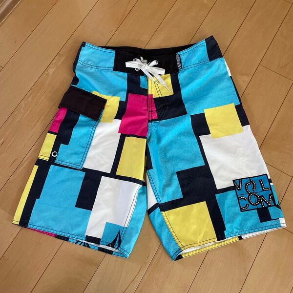 VOLCOM ボードショーツ メンズ 30インチ マルチカラー 水着 サーフパンツ