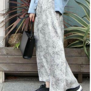 コーエン サテンロングスカート