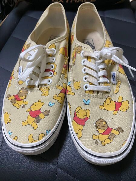 【希少レア】ディズニー くまのプーさん VANSコラボスニーカー(27.5cm)