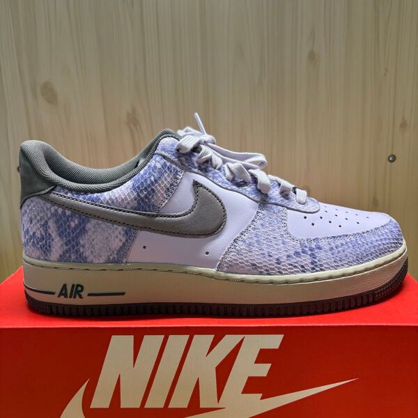 27.5cm AIR FORCE1 07 LV8 スネーク HF2898-500
