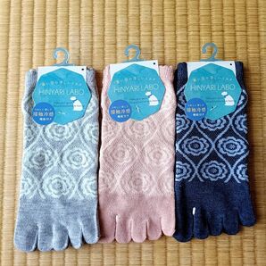新品 5本指ソックス3足セット(23~25㎝)