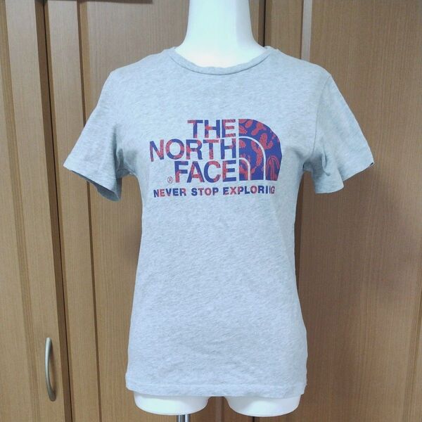 ザノースフェイス半袖Tシャツ150cm 霜降りライトグレー よーく見るとサボテンがプリントに♪ THE NORTH FACE