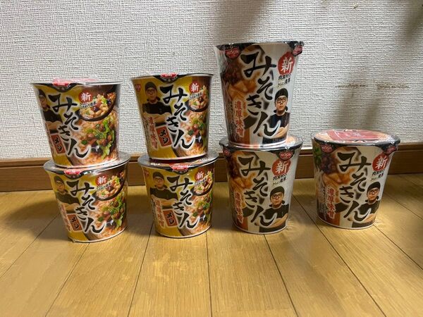 新みそきんメシ4個 新みそきん3つ 計7個セット HIKAKIN 濃厚味噌 PREMIUM カップラーメン