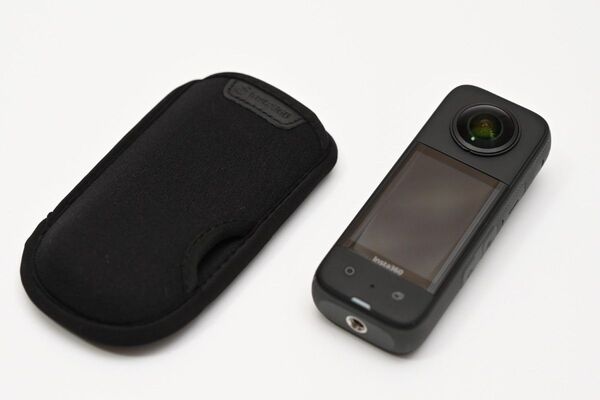 新品級 アクションカメラ Insta360 X3