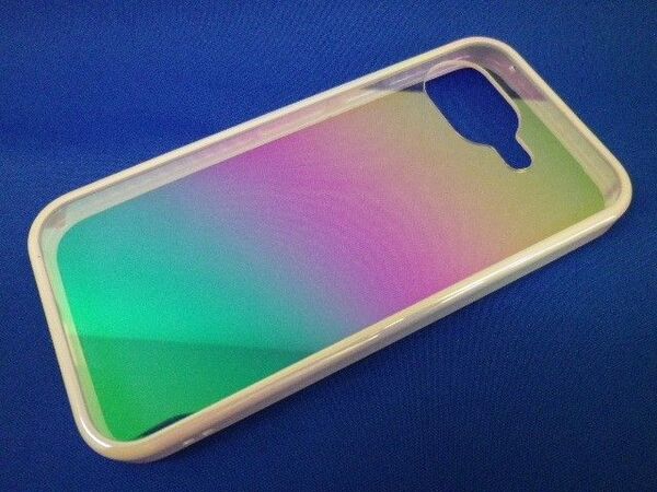 新品同様 Google Pixel 9a ケース VOYAGE au純正 オーロラハイブリッドカバー/ライラック 再出品