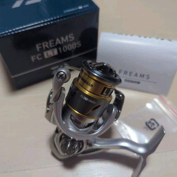 新品未使用 ダイワ 21 フリームス FC LT 1000S DAIWA FREAMS