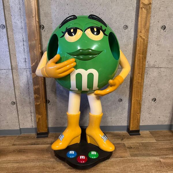 m&m's ストア ディスプレイ エムアンドエムズ