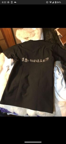 1PIU1UGUALE3 Tシャツ