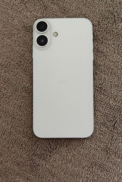 iPhone XR 64GB カスタム外装 iPhone16風 simフリー