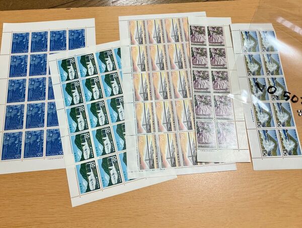 記念切手1500円分&ネイルシール同梱がお得