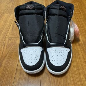 NIKE AIR JORDAN 1 HIGH OG Bleached Coral