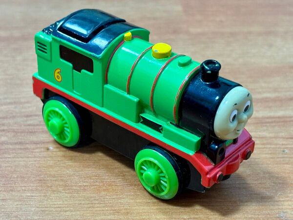 光る ジャンク 電動パーシー 木製トーマス きかんしゃトーマス おもちゃ 知育玩具