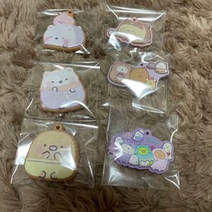 すみっコぐらし ぷっくりラバマスグミ4 3点、すみっコぐらし COOKIE CHARMCOT3点 計6点