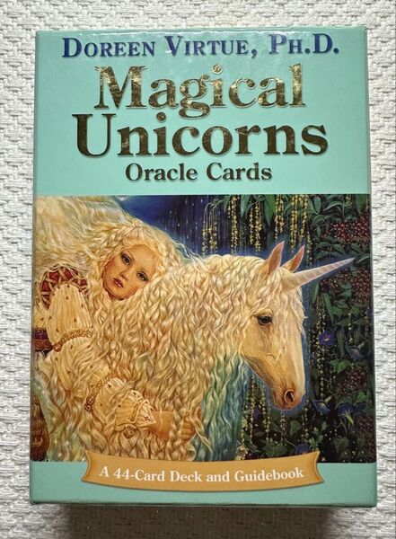 【美品・正規品】Magical Unicorns Oracle Cards ドリーンバーチュー 日本語解説書付き