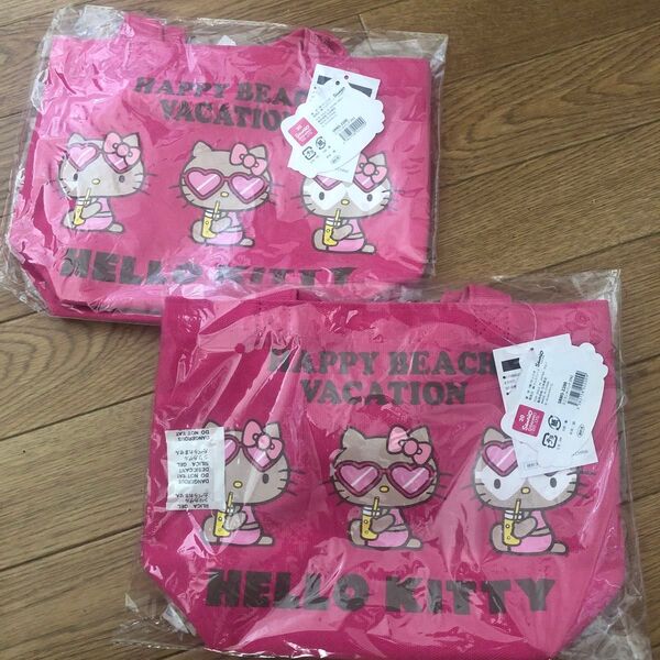 トートバッグ キティ サンリオ ランチバック 手提げ ピンク 日焼け ガン黒 可愛い セット お揃い 双子 まとめ