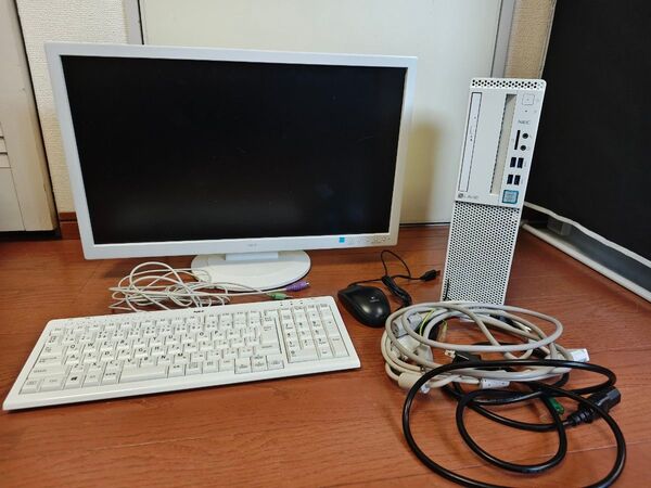 NEC LAVIE Direct i7 第七世代 PCセット