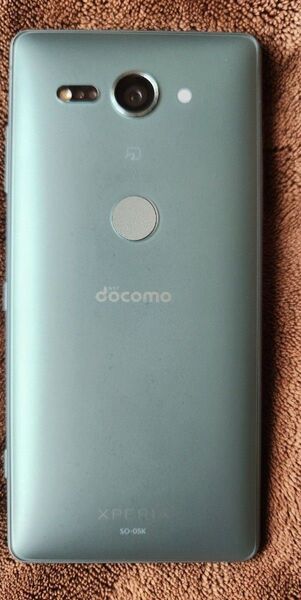 Xperia xz2 compact so-05k SIMロック解除済み