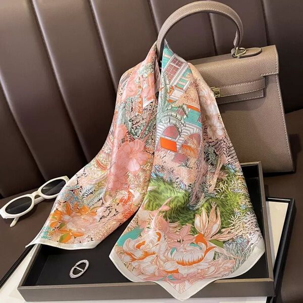 花柄 ピンク 花風景シルクスカーフ 約70cm 100%シルク 大判絹製スカーフ オーシーズン 冷房紫外線対策 オーシーズン 上品