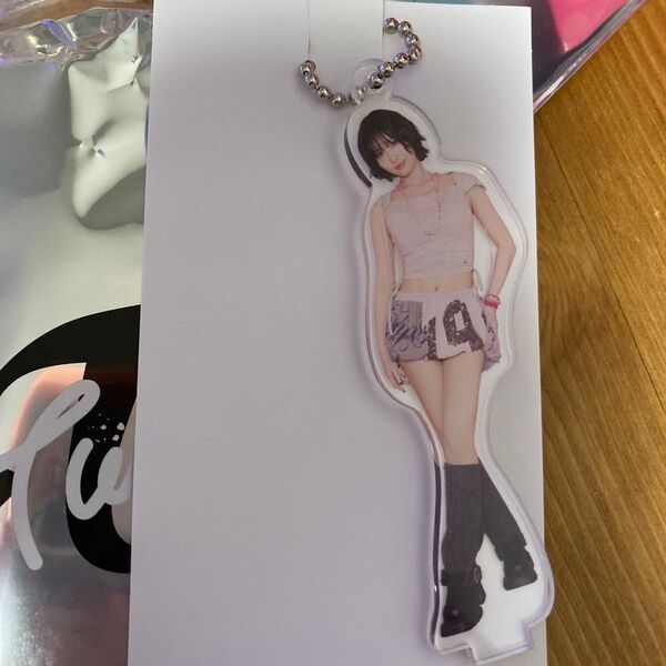 TWICE THIS IS FOR ポップアップ ランダム アクスタ モモちゃん