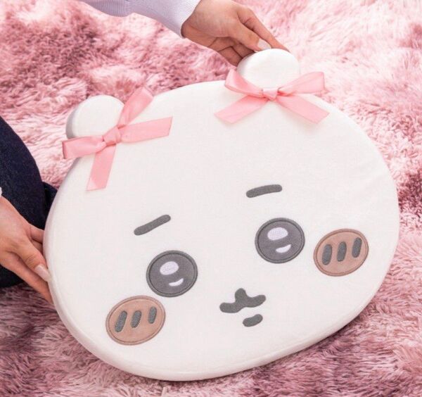 【新品未使用】ちいかわ 低反発クッション~リボン~【プライズ品】