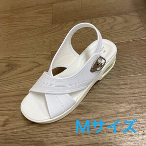 ナースシューズ