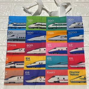 ★新幹線柄★トートバッグ カラフル マチなし 38㎝×34.5㎝ レッスン サブバッグ 収集鉄 コレ鉄