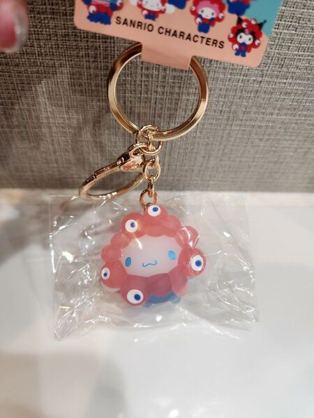 サンリオ×ミャクミャク クリア キーホルダー シナモン シナモロール
