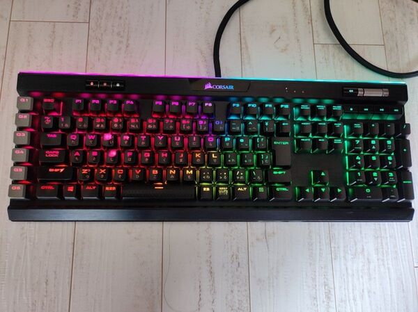 CORSAIR K95 RGB ゲーミングキーボード 日本語配列