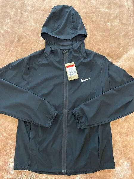 ナイキドライフィットフーデッドバーサタイルジャケットウインドブレーカースポーツウェア黒ブラックNIKEメンズユニセックスジムヨガ用