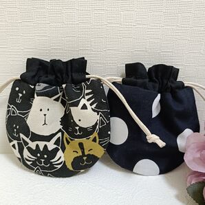 ☆ハンドメイド☆ まんまるミニ巾着 モノトーン ねこ ドット