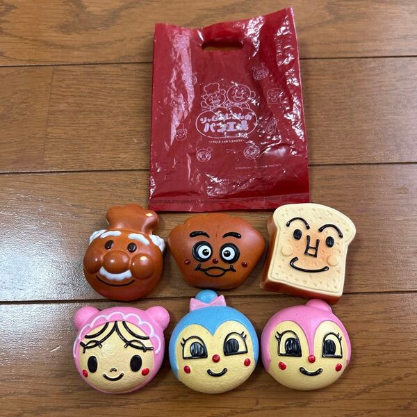 ジャムおじさんのパン工場 パン 袋 クリームパンダ アンパンマン 赤ちゃんマン