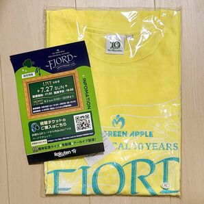 【新品未開封】 ミセス グリッターロゴTシャツ XL ライトイエロー