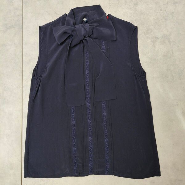 美品 マックスマーラ MaxMara シルク100 ボウタイ ブラウス ネイビー
